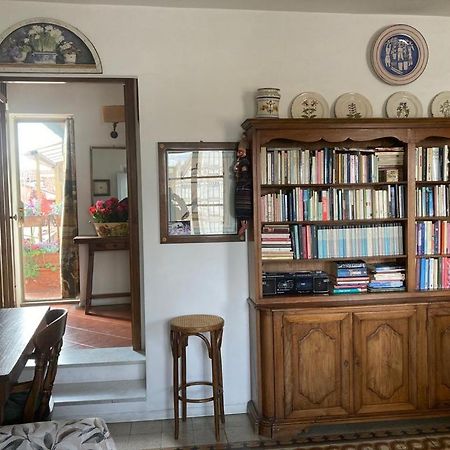 Attico In Piazza Santa Croce Appartement Florence Buitenkant foto